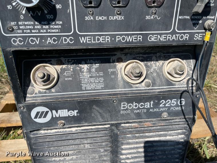 image for item MU9092 Miller Bobcat 225G  welder/generator