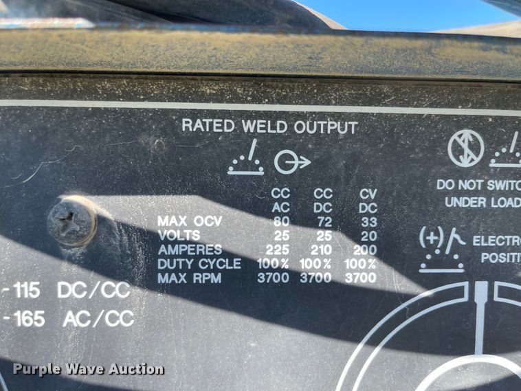 image for item MU9092 Miller Bobcat 225G  welder/generator