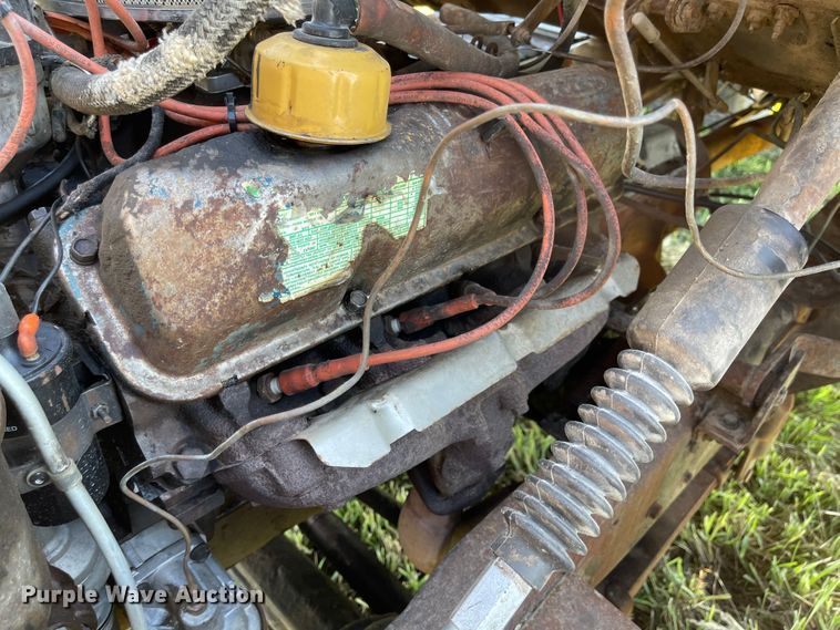 image for item MU9093 1975 Ford 700  dump truck