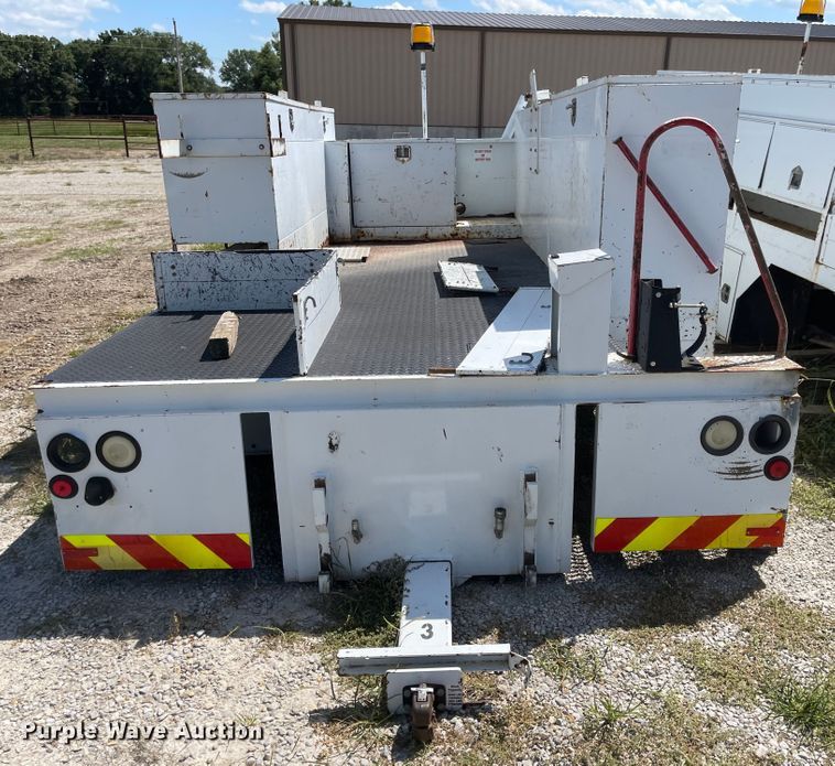 image for item MU9094 Service bed