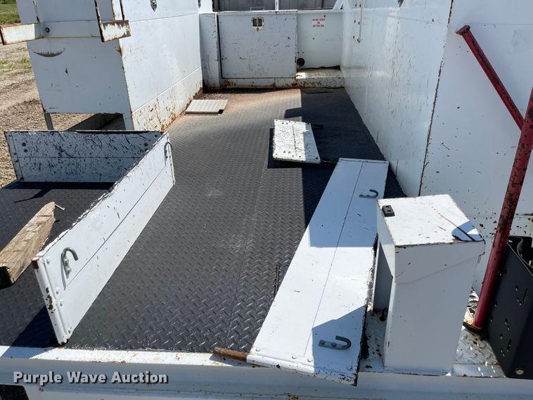 image for item MU9094 Service bed