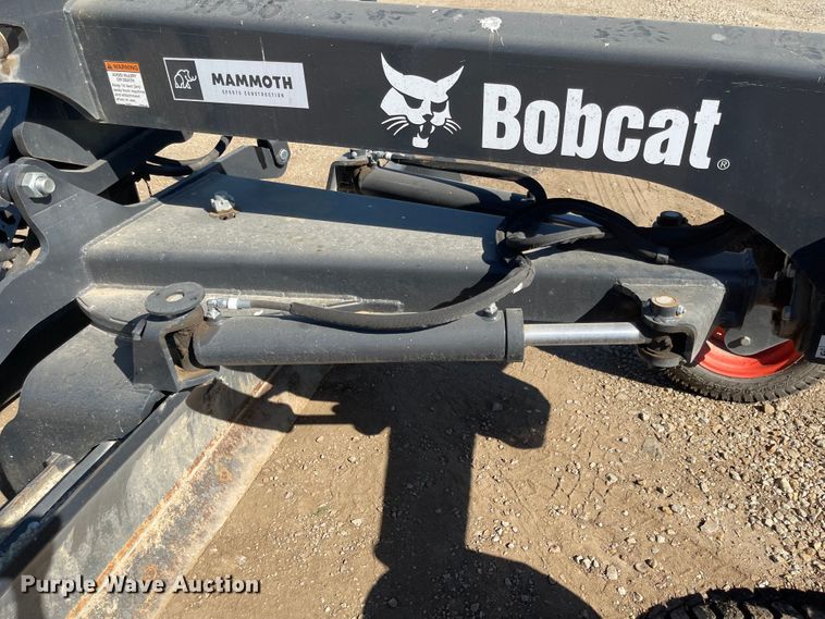 image for item MU9104 2018 Bobcat Grader 108  skid steer grader