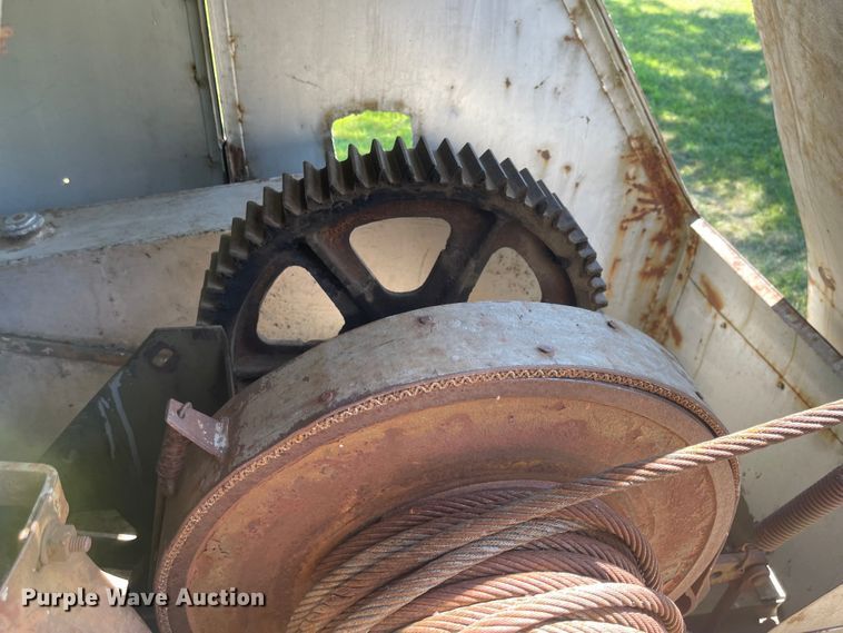 image for item MU9114 1951 Insley K12  crane