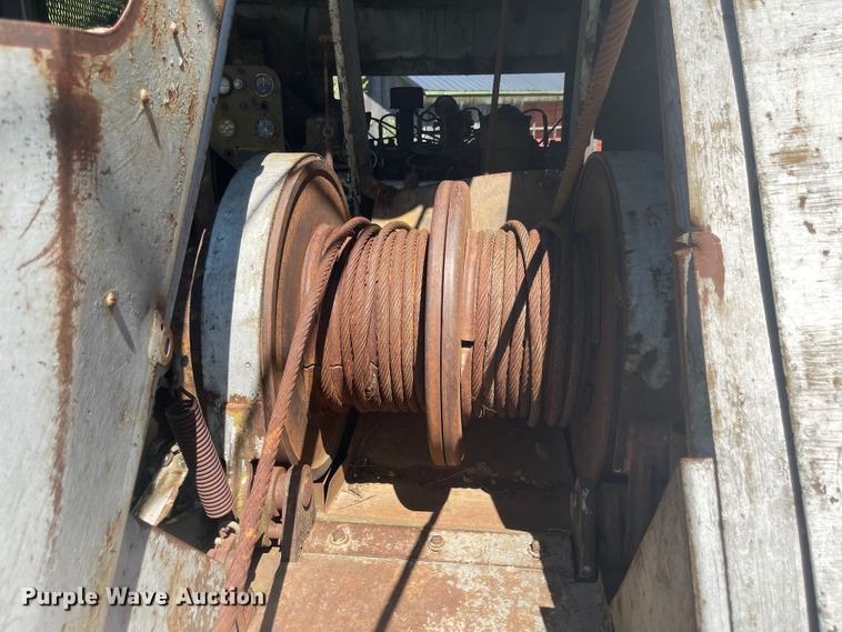 image for item MU9114 1951 Insley K12  crane