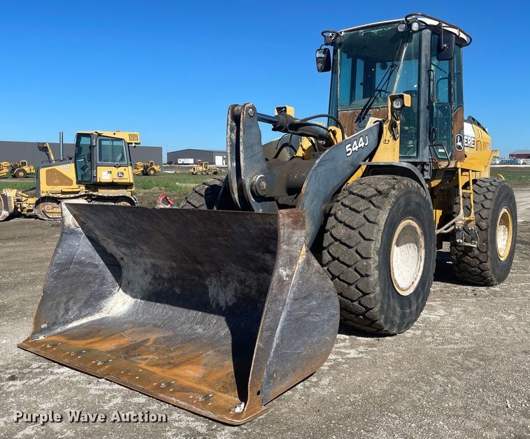 2006 John Deere 544J wheel loader in Olathe, KS Item MU9115 sold