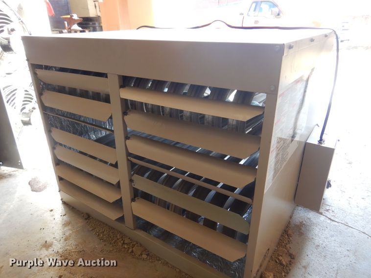 image for item DB7827 Lennox LF24-400A  natural gas heater