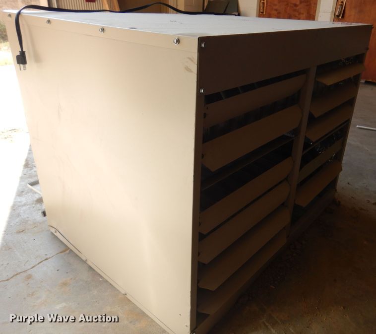 image for item DB7827 Lennox LF24-400A  natural gas heater