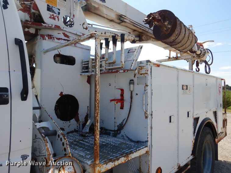 image for item DB7836 1991 GMC TopKick C6500  digger derrick truck