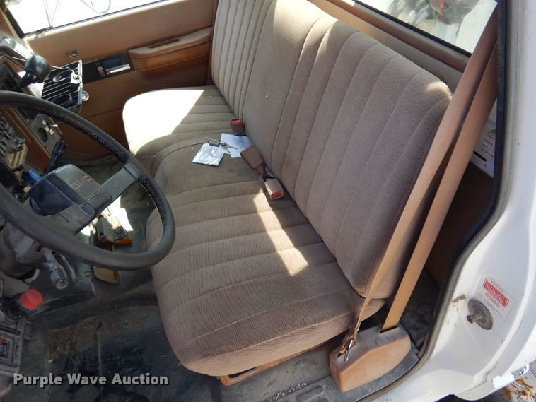 image for item DB7836 1991 GMC TopKick C6500  digger derrick truck