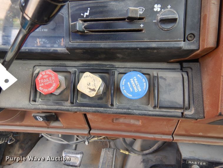 image for item DB7836 1991 GMC TopKick C6500  digger derrick truck