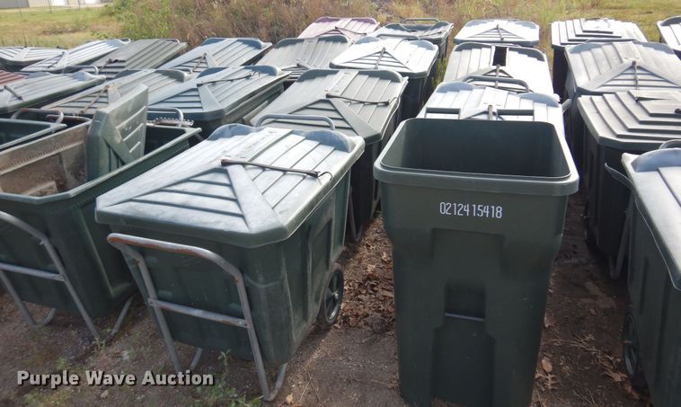 image for item DB7843 (66) plastic trash containers