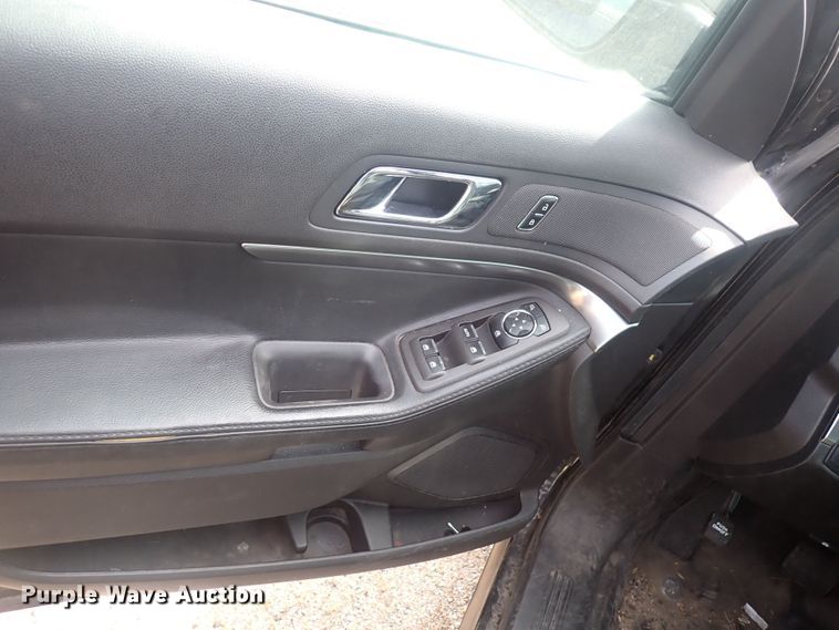 image for item DF8333 2015 Ford Explorer Police Interceptor  SUV