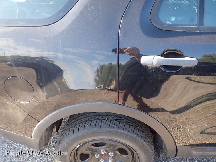 image for item DF8334 2015 Ford Explorer Police Interceptor  SUV