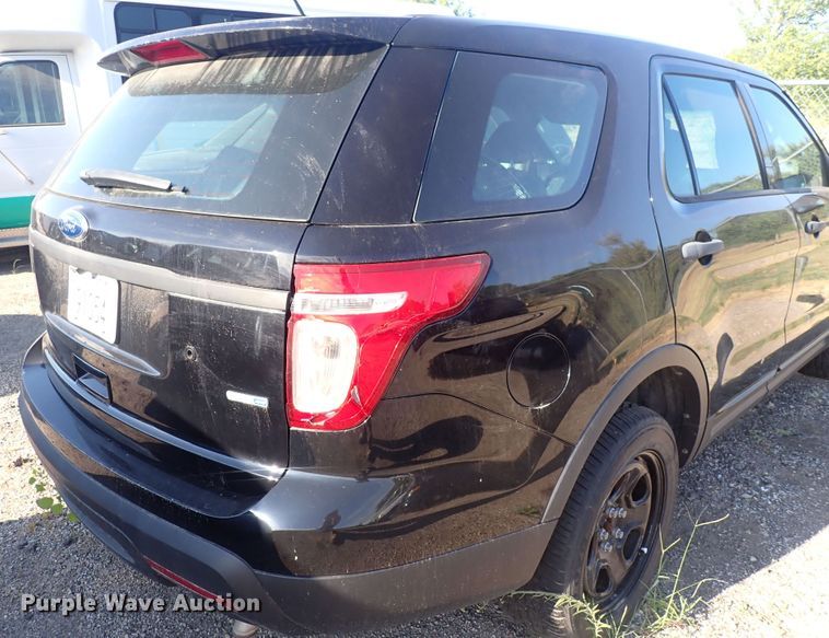 image for item DF8334 2015 Ford Explorer Police Interceptor  SUV