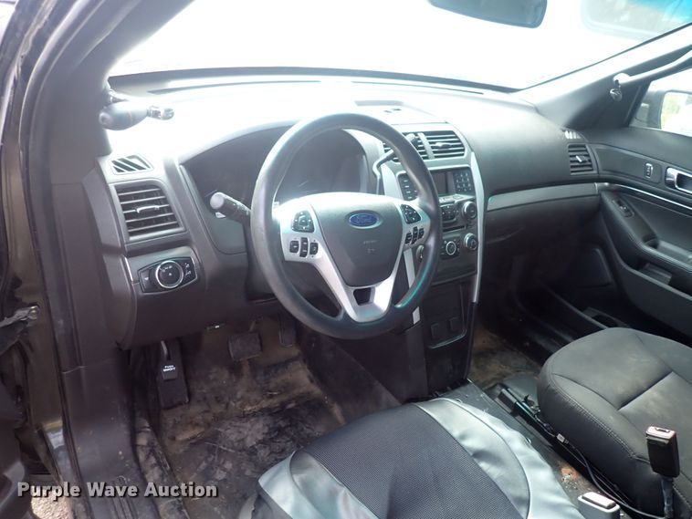 image for item DF8335 2015 Ford Explorer Police Interceptor  SUV