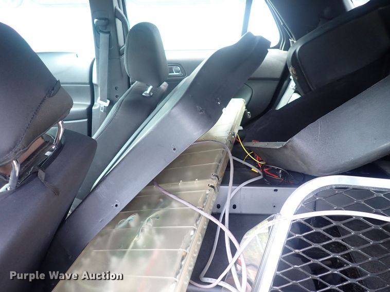 image for item DF8335 2015 Ford Explorer Police Interceptor  SUV