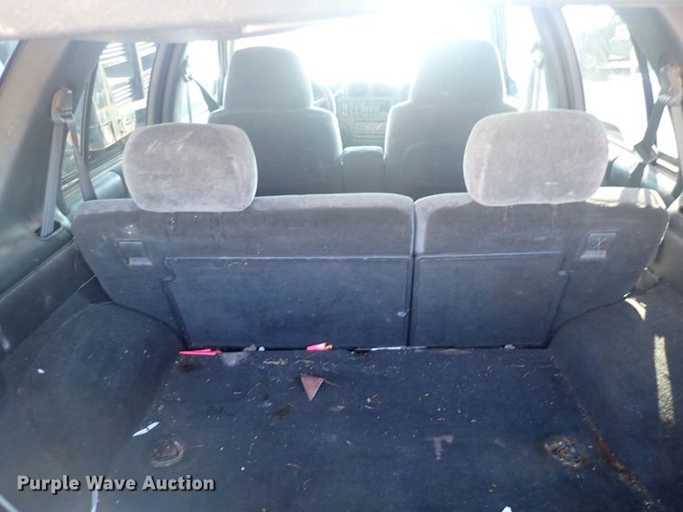 image for item DF8371 2001 Chevrolet Blazer  SUV