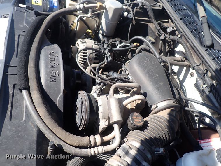 image for item DF8371 2001 Chevrolet Blazer  SUV