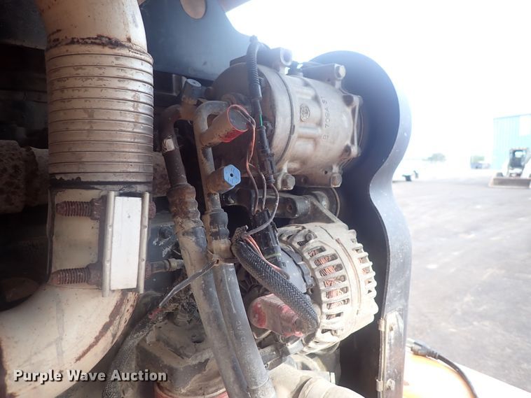 image for item DG2727 2004 Case 721D  wheel loader