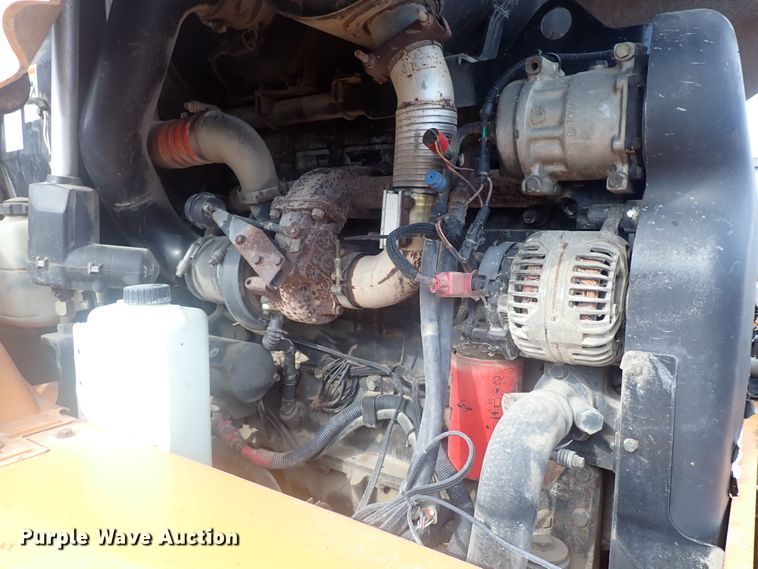 image for item DG2727 2004 Case 721D  wheel loader