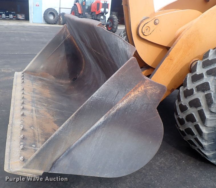 image for item DG2727 2004 Case 721D  wheel loader