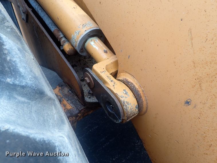 image for item DG2727 2004 Case 721D  wheel loader