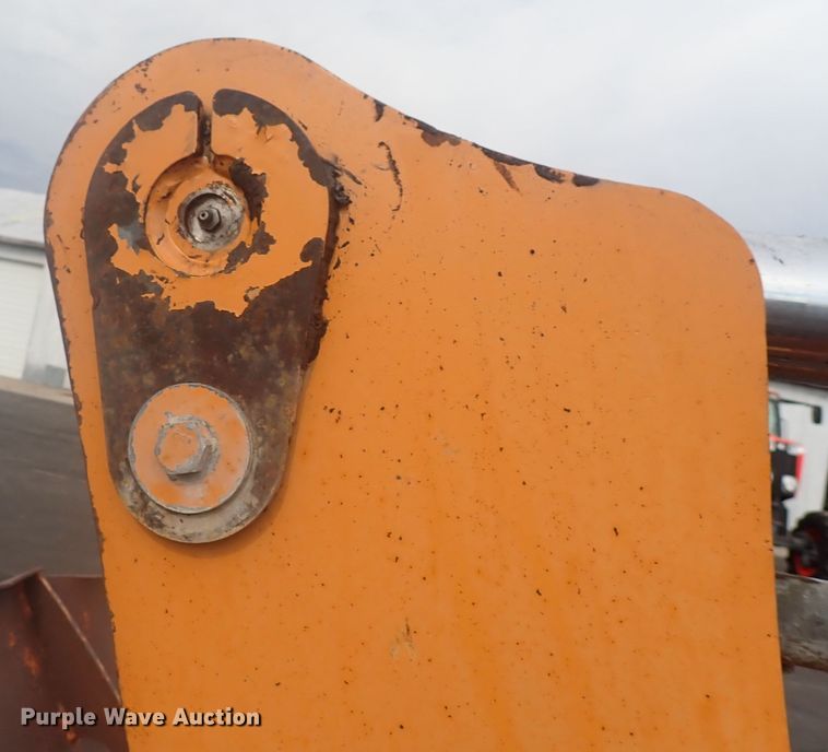 image for item DG2727 2004 Case 721D  wheel loader