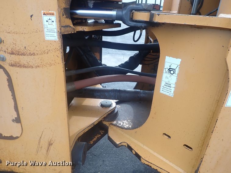 image for item DG2727 2004 Case 721D  wheel loader