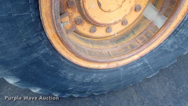 image for item DG2727 2004 Case 721D  wheel loader