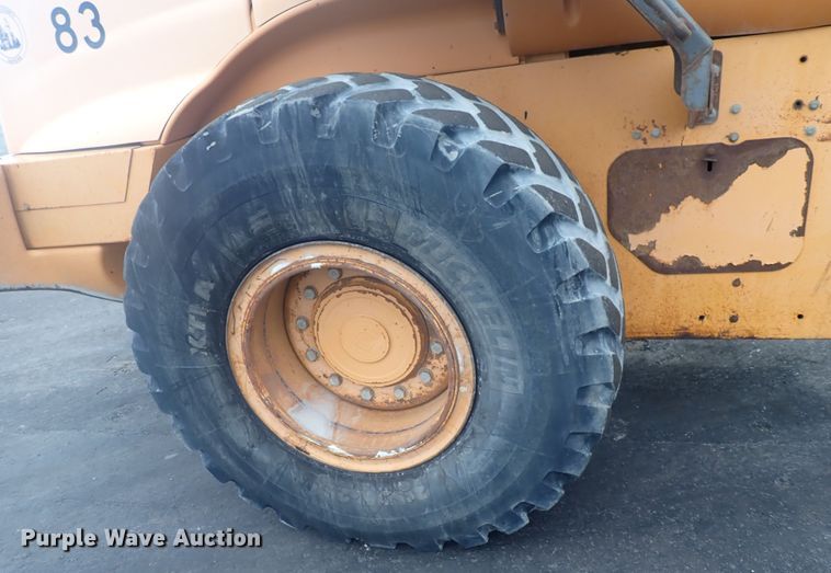 image for item DG2727 2004 Case 721D  wheel loader