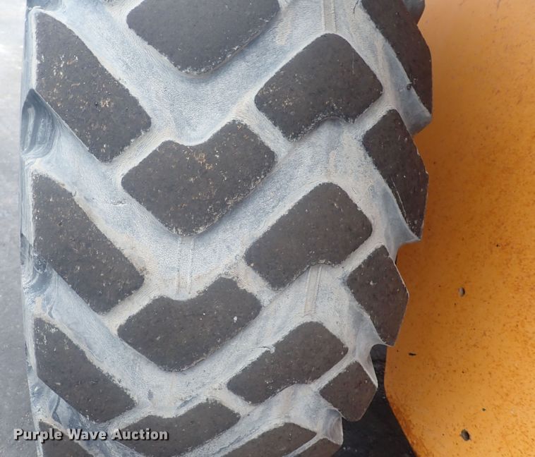 image for item DG2727 2004 Case 721D  wheel loader