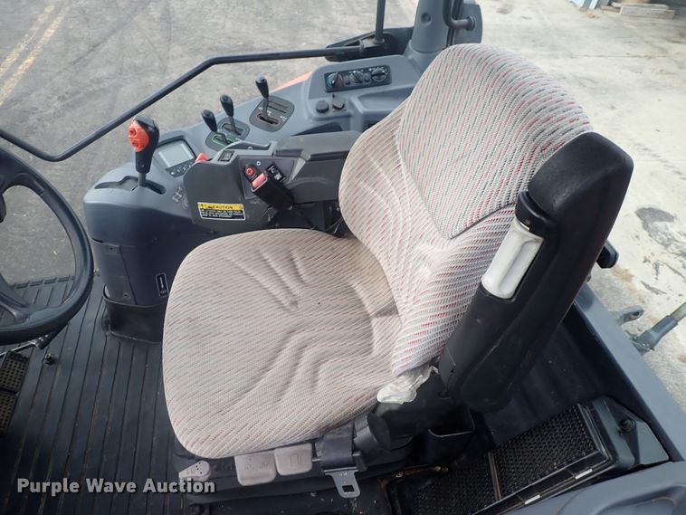 image for item DG2735 Kubota M126GX  MFWD tractor