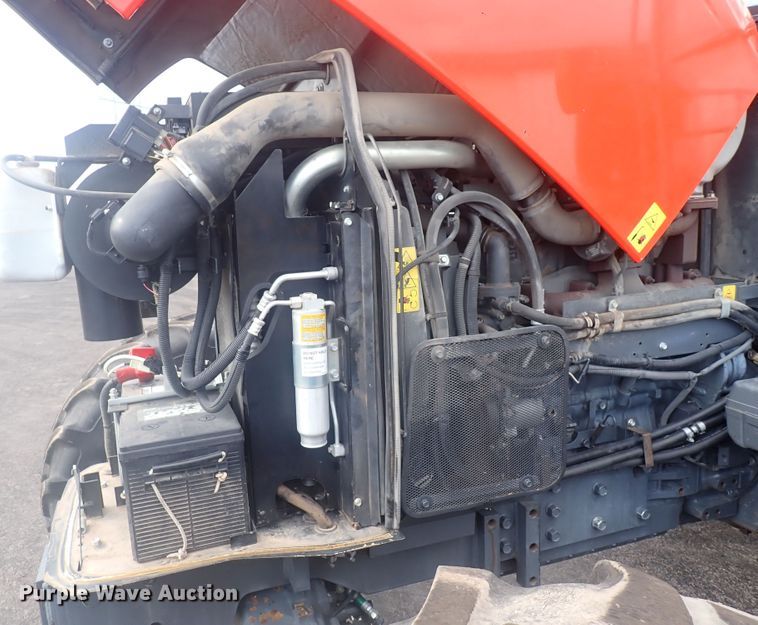 image for item DG2735 Kubota M126GX  MFWD tractor