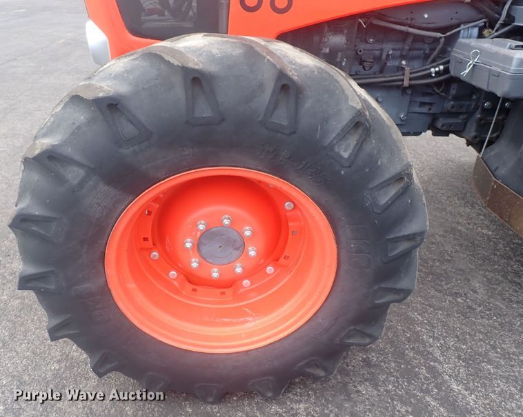 image for item DG2735 Kubota M126GX  MFWD tractor