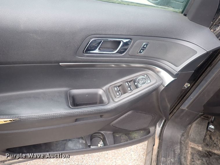 image for item DG2743 2014 Ford Explorer Police Interceptor  SUV