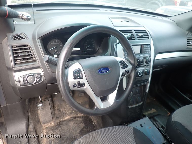 image for item DG2743 2014 Ford Explorer Police Interceptor  SUV