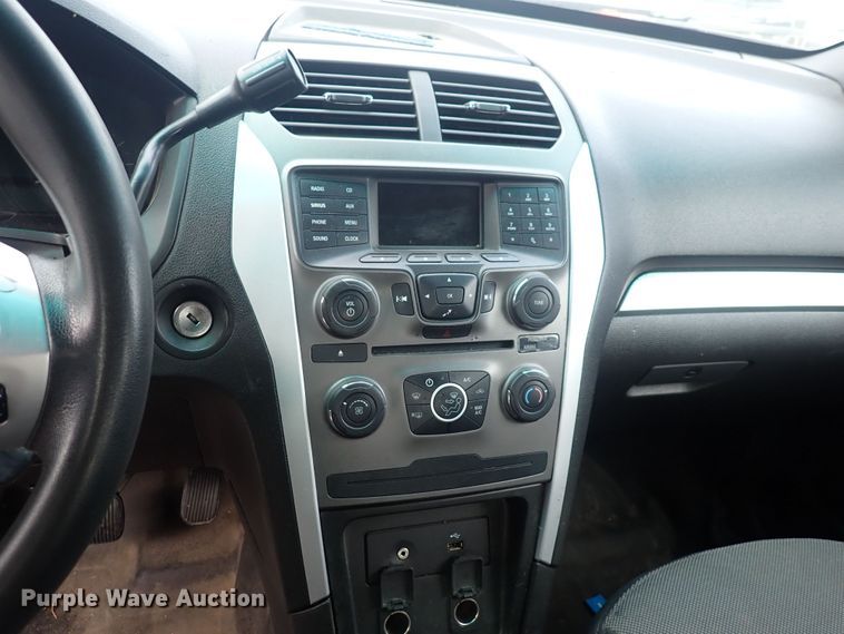 image for item DG2744 2014 Ford Explorer Police Interceptor  SUV