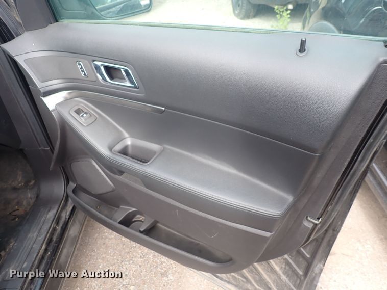 image for item DG2744 2014 Ford Explorer Police Interceptor  SUV