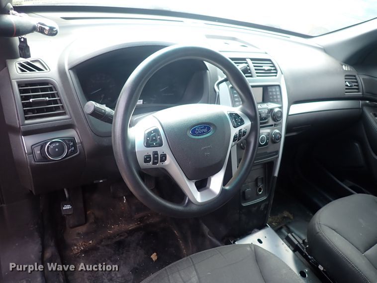 image for item DG2745 2015 Ford Explorer Police Interceptor  SUV