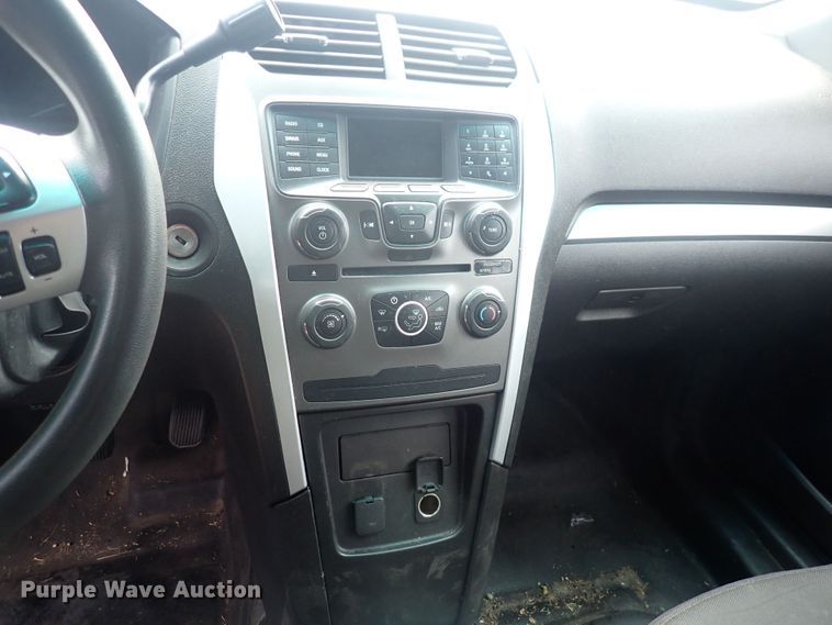 image for item DG2745 2015 Ford Explorer Police Interceptor  SUV