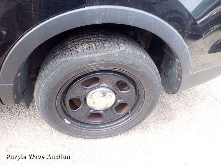 image for item DG2745 2015 Ford Explorer Police Interceptor  SUV