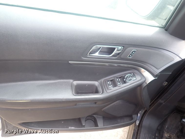 image for item DG2746 2014 Ford Explorer Police Interceptor  SUV