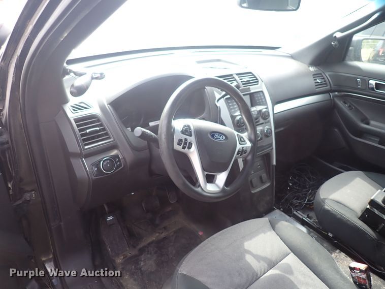 image for item DG2746 2014 Ford Explorer Police Interceptor  SUV