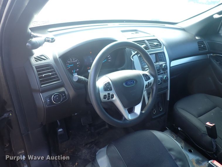 image for item DG2749 2015 Ford Explorer Police Interceptor  SUV