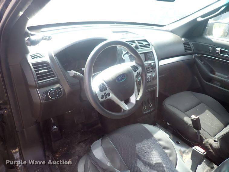 image for item DG2749 2015 Ford Explorer Police Interceptor  SUV