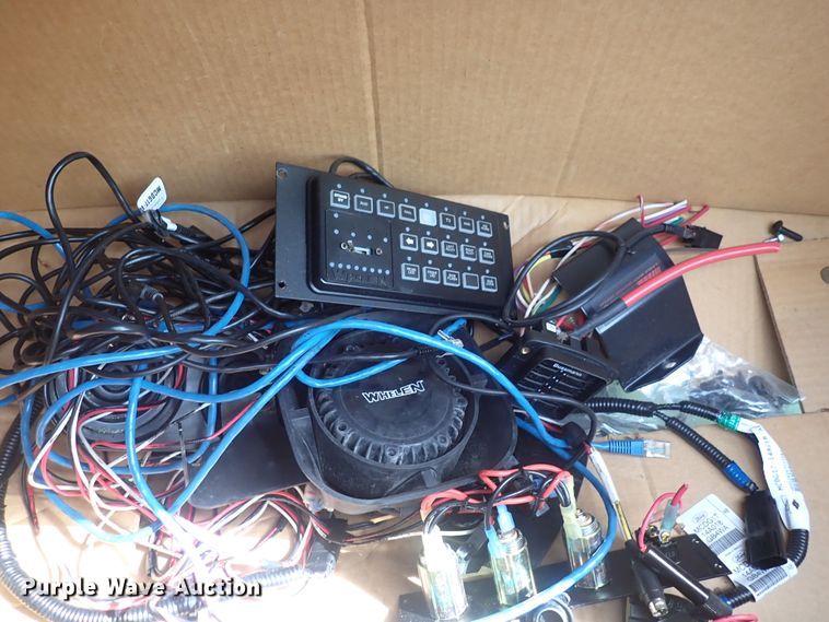 image for item DG2749 2015 Ford Explorer Police Interceptor  SUV