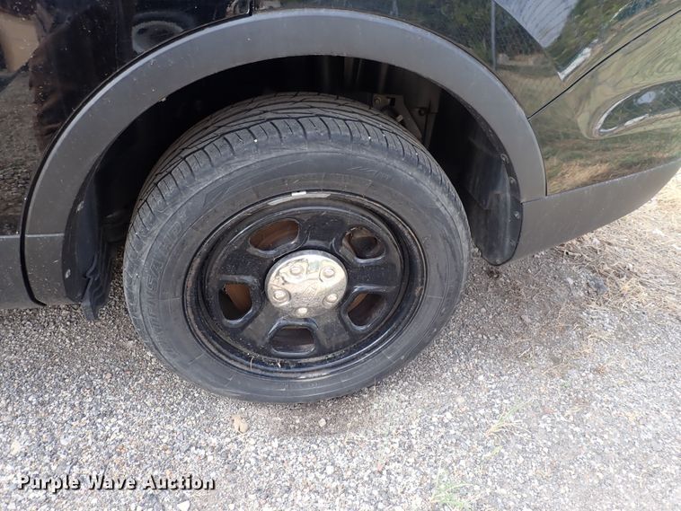 image for item DG2749 2015 Ford Explorer Police Interceptor  SUV