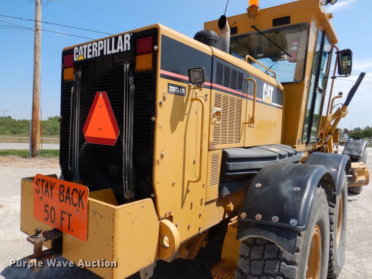 image for item DK2033 2005 Caterpillar 140H  motor grader