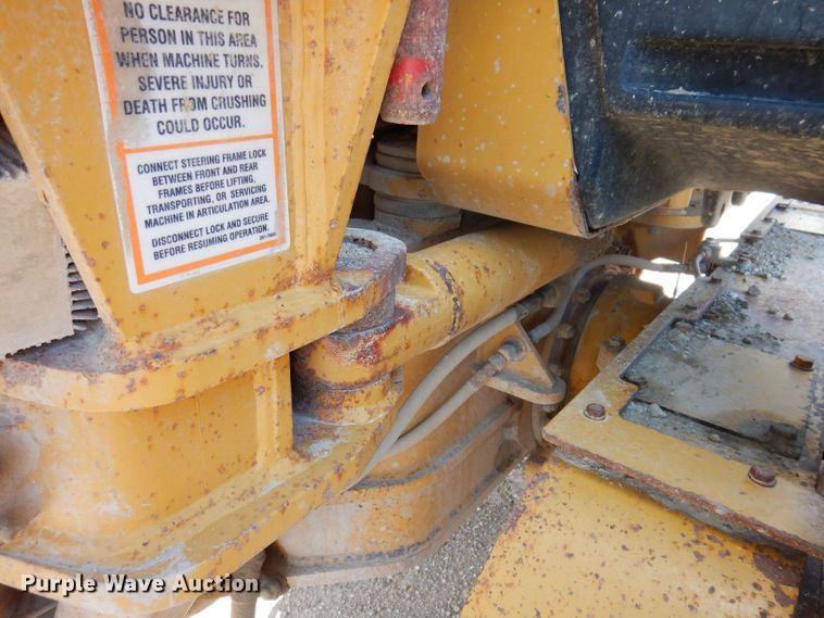 image for item DK2033 2005 Caterpillar 140H  motor grader