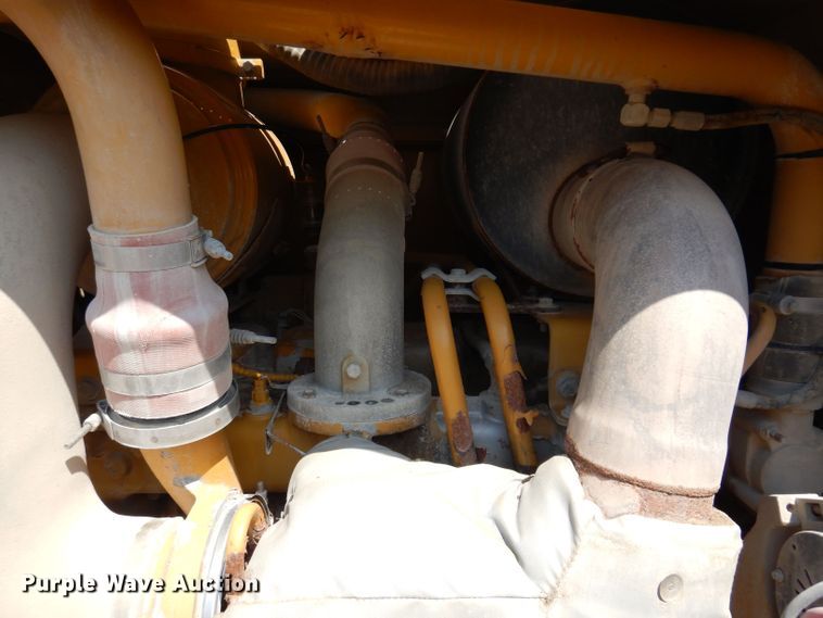 image for item DK2033 2005 Caterpillar 140H  motor grader